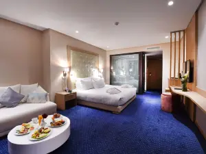 โรงแรมฟลาวเวอร์ทาวน์ แอนด์ สปา