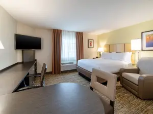 โรงแรมแคนเดิลวูด สวีทส์ เฮิร์นดอน บาย IHG