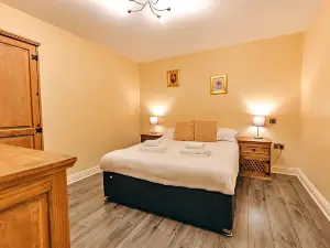 2 Bedroom Cottage in Dorrington, No Deposit