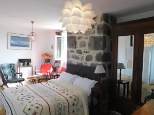 Cottage in Auvergne near Puy Mary