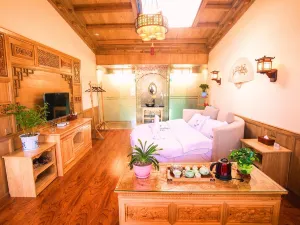 Lanyuege Tibetan Boutique Inn