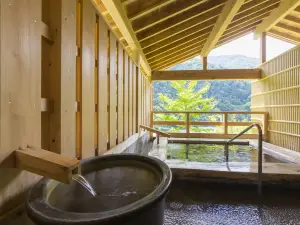 Sanyanagitei Ryokan