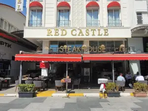 Red Castle Hotel & Pub