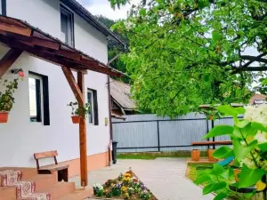 Casa MATEO