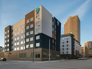 Tru by Hilton Milwaukee Downtown