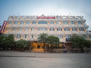 New Hotel Broadway