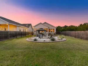 Southern Hillcountry Hideaway