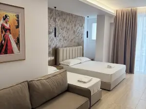 Hotel Moonlight