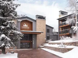 เดอะทิมเบอร์ไลน์ คอนโดมิเนียม