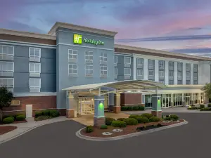 Holiday Inn SANTEE by IHG