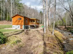 Creekside Log Cabin · Creekside Log Cabin