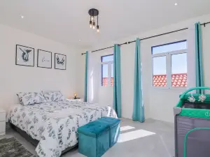 GuestReady - House of Stars