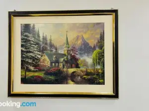 Crown Elite Apartments I Bahria Town