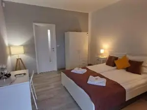 Neferprod Apartments - IS - Cam 04