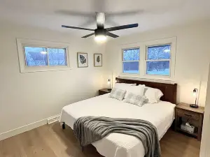Best location in Ohio's wine country! Minutes to all wineries, Spire, & GOTL!