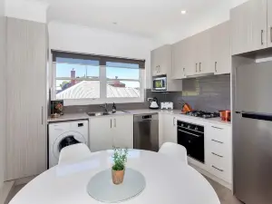 Lake Wendouree Luxury Apartments