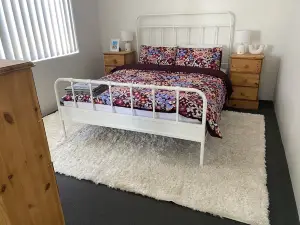 Family friendly accommodation close to the beach.