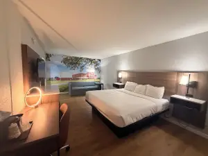 Rodeway Inn
