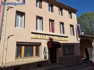 Les Glycines