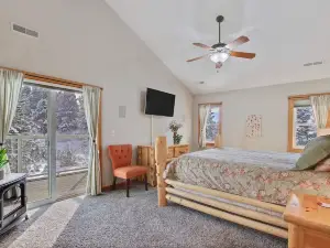 Lake House In Cascade w/ Hot Tub