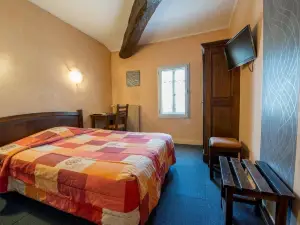 Logis Hotels - la Table d'Antan - Hôtel 2 étoiles et Restaurant