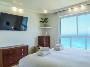 Netanya Panoramic Sea-View 4BR Apt