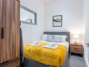 Budget 1 Bedroom Apartment in Dudley