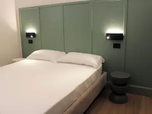 Maison Riviera - Room & Suite