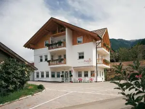 อพาร์ทเมนท์มืห์ลราสท์