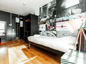 Qbic Amsterdam WTC