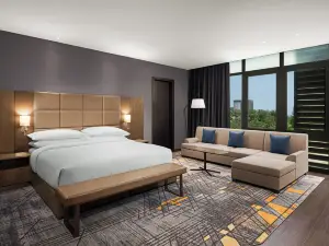 Four Points by Sheraton Accra Airport Hotel
