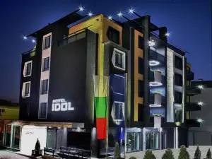 Hotel Idol