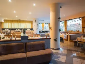 戴安娜飯店