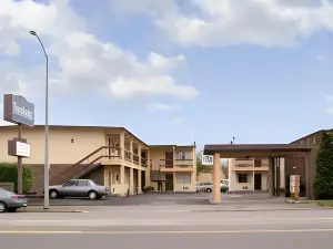 Travelers Inn by OYO Longview Kelso