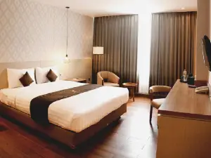 Zenith Premiere Hotel Baubau
