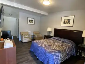 Golden Kent Motel