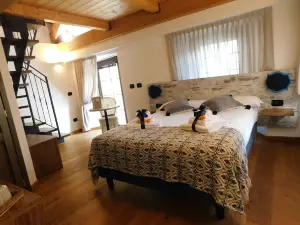 NicoMat Rooms