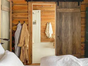 10 person holiday home in Moen-By Traum