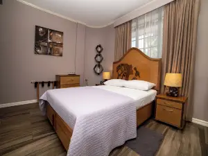 Culture Crossroads Inn