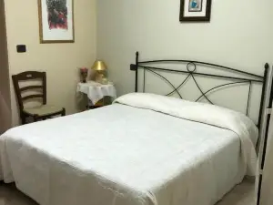 埃爾坎帕納羅家庭旅館