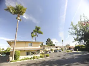 Victoria Motel