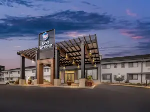 Best Western West Towne Suites
