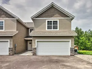 Upscale Townhome in Causeways on Gull Resort!