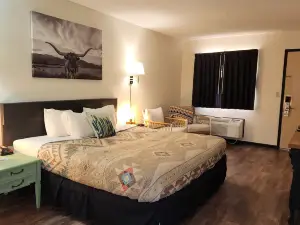 Cactus Inn and Suites