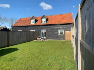 Hideaway Cottage