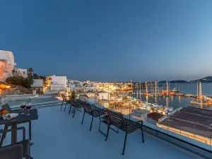 Mariet Naxos Elegant Suites