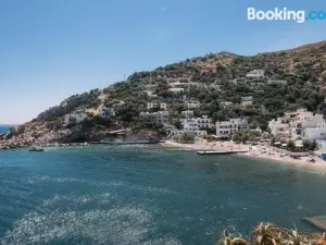 Agriolykos Pension