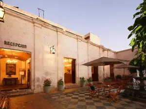 San Agustin Posada del Monasterio