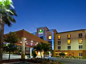 Holiday Inn Express & Suites COCOA BEACH by IHG