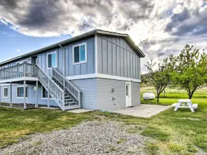 Montana's Emigrant Peaks Getaway: Apt w/ Amenities